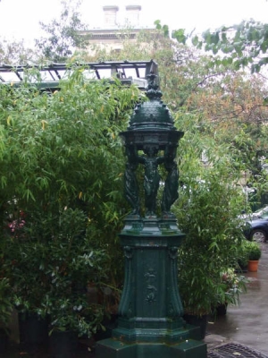 fontaine wallace du 4eme arrondissement